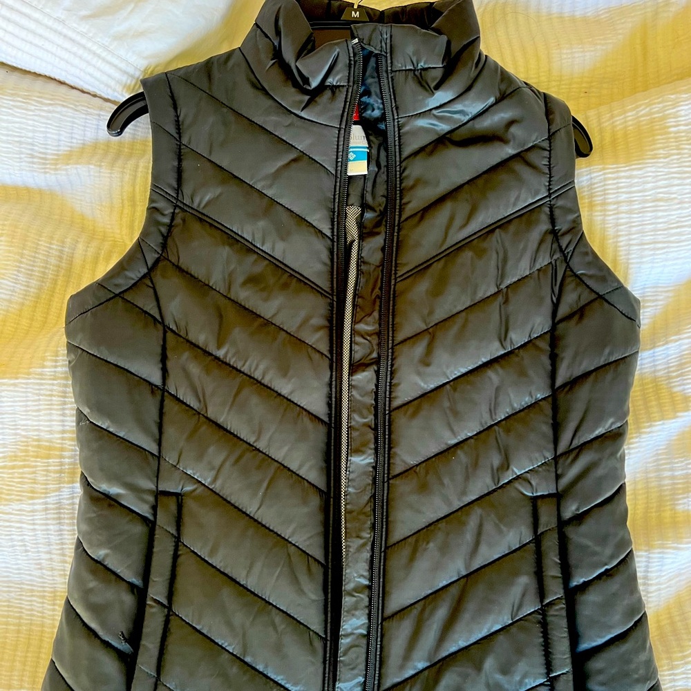 Columbia Omni Heat Puffer Vest in Like New Condition!  🌟